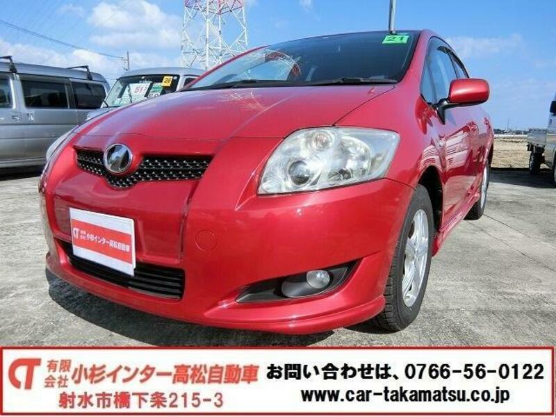 TOYOTA AURIS