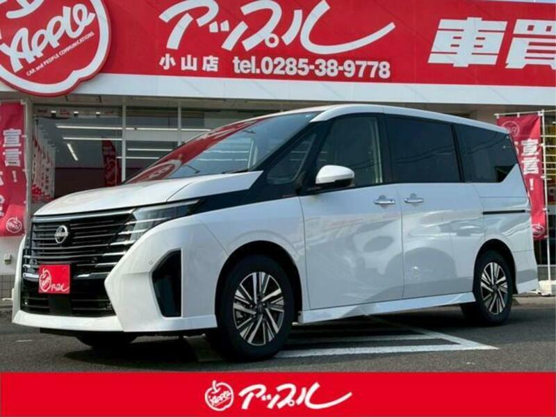 NISSAN SERENA