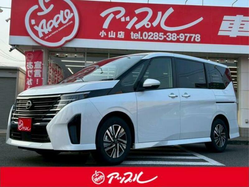 NISSAN SERENA