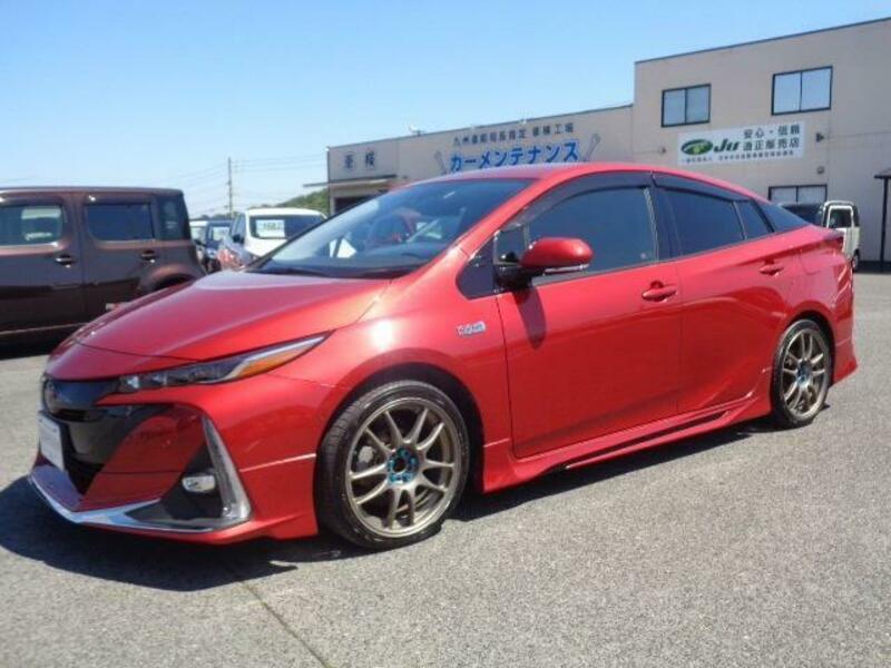 PRIUS PHV