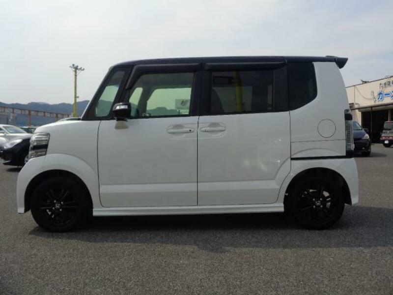 N BOX CUSTOM