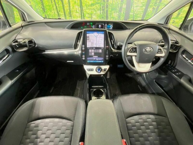 PRIUS PHV