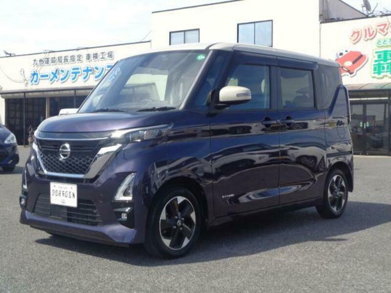 NISSAN ROOX