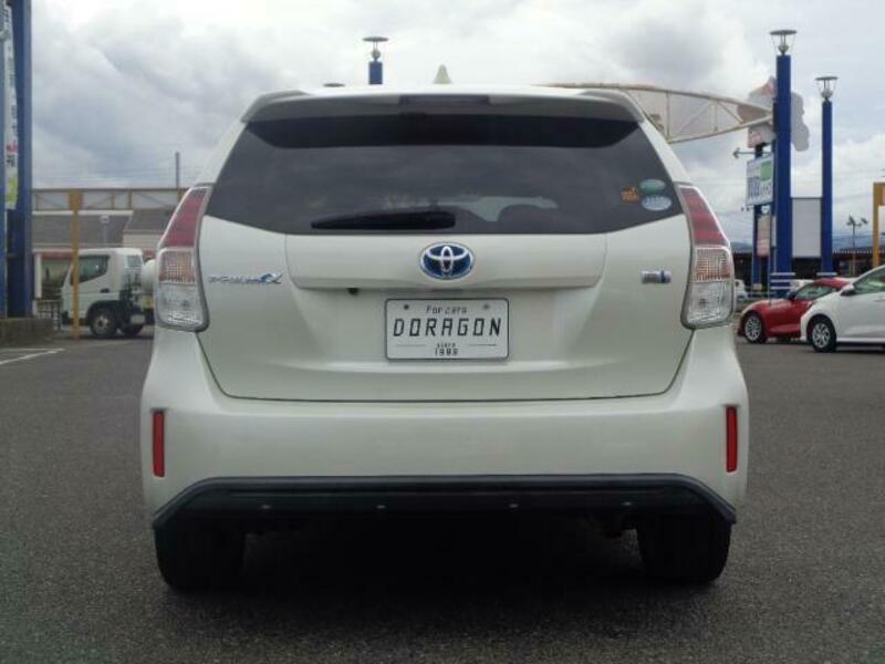 PRIUS ALPHA