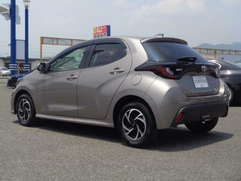 YARIS