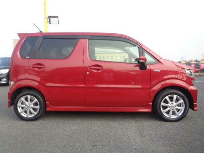 WAGON R