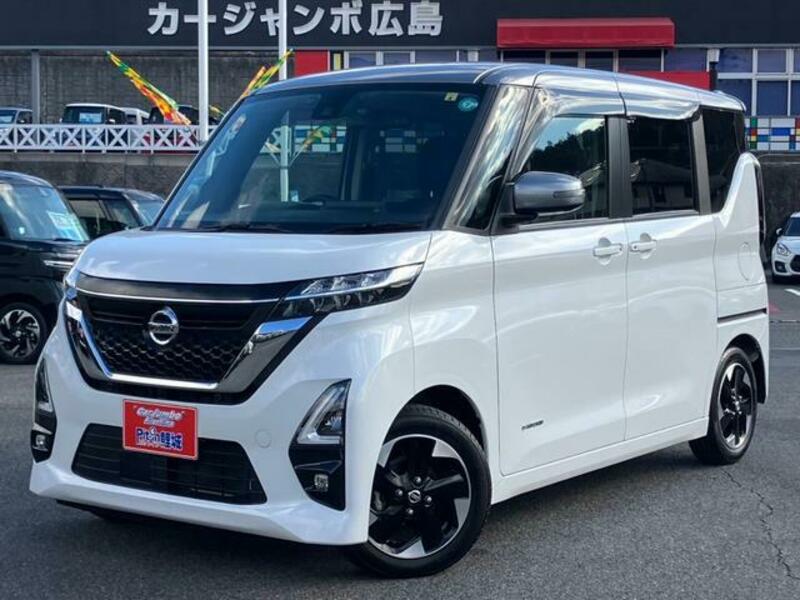 NISSAN ROOX