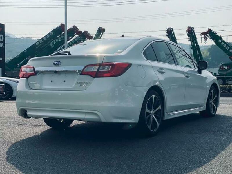 LEGACY B4