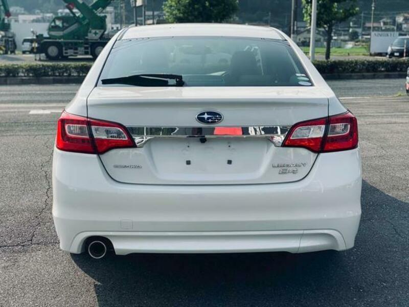 LEGACY B4