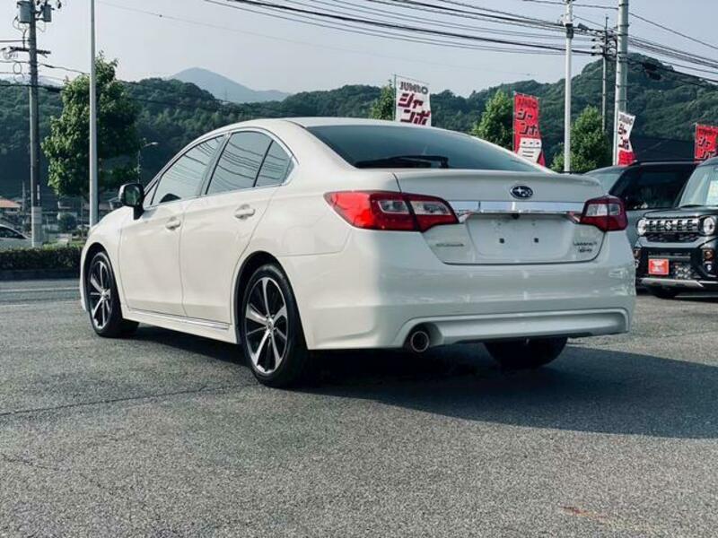 LEGACY B4