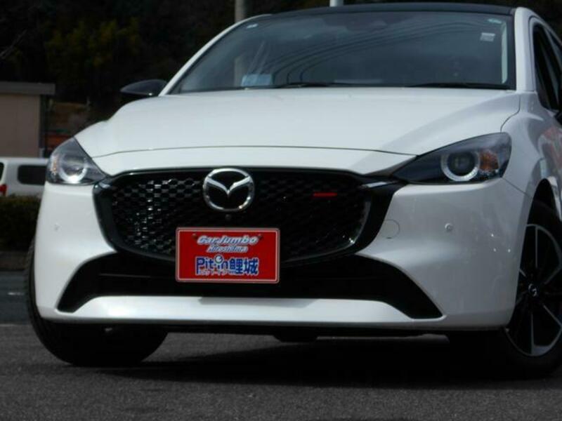 MAZDA2