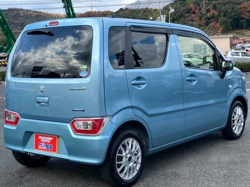 WAGON R