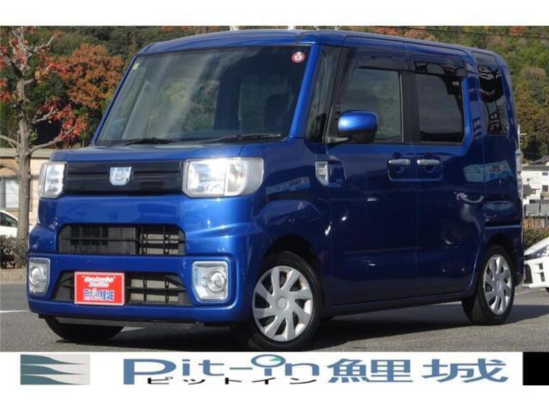 DAIHATSU WAKE