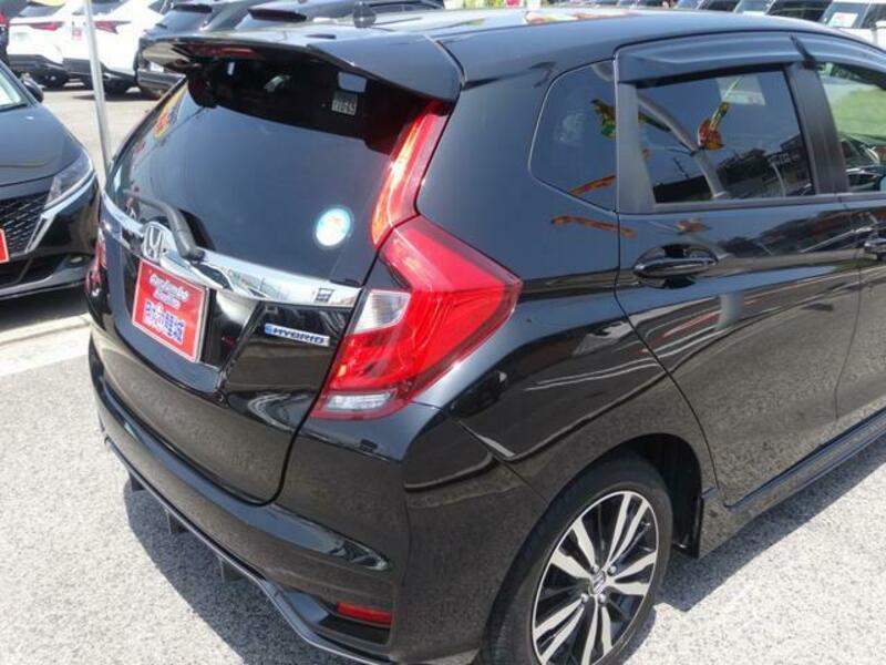FIT HYBRID