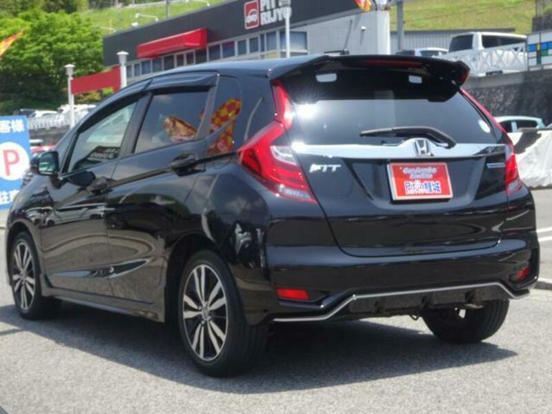 FIT HYBRID