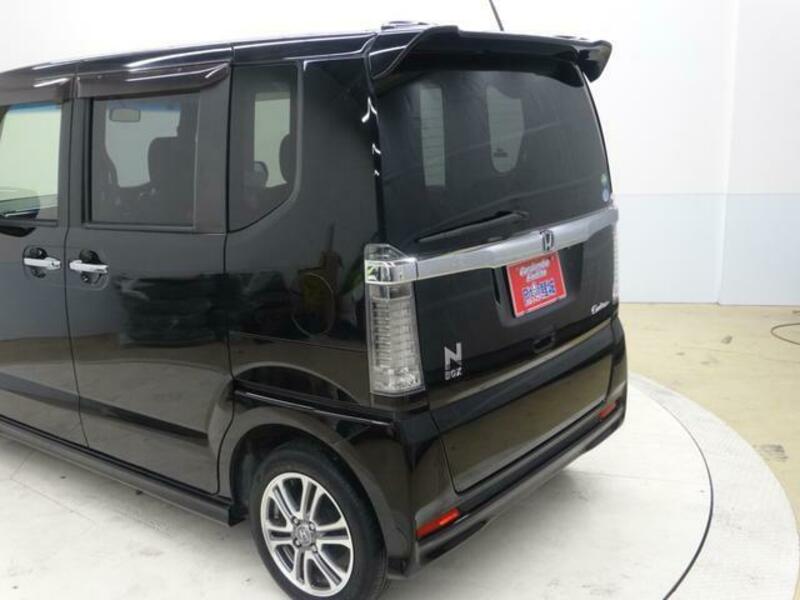 N BOX CUSTOM