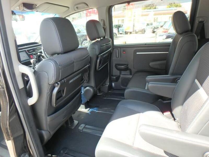 STEPWAGON SPADA