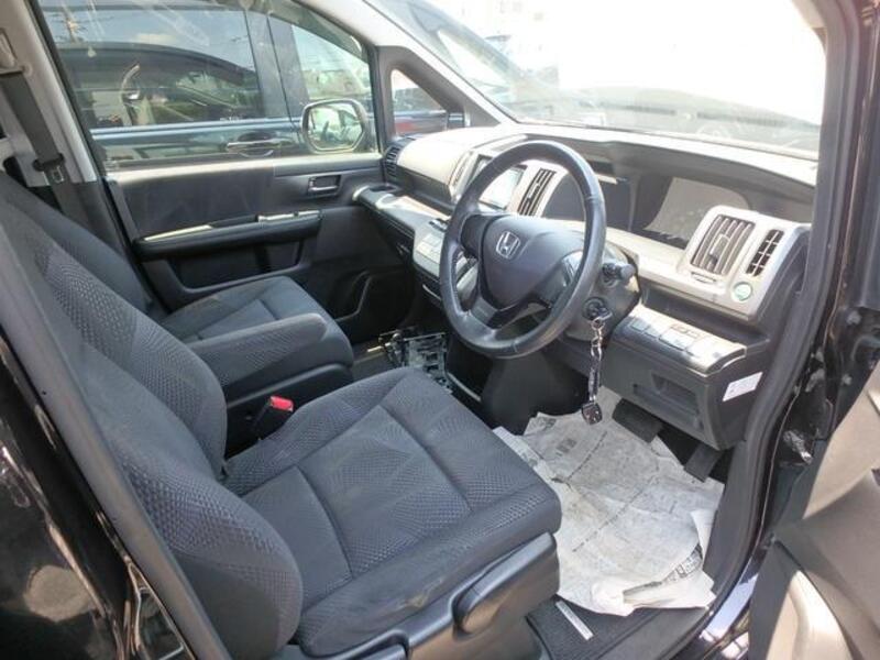 STEPWAGON SPADA