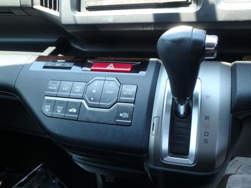STEPWAGON SPADA