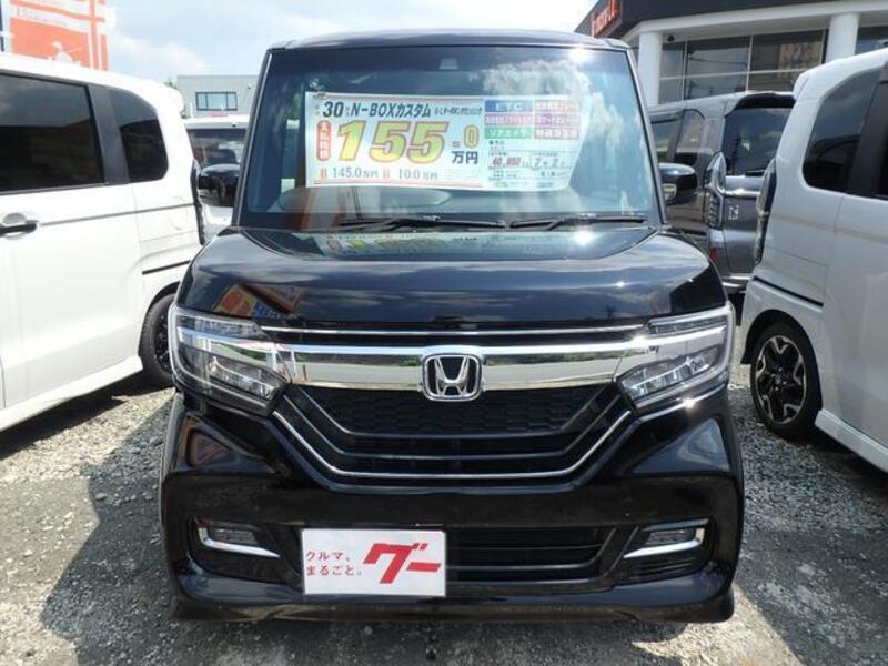 N BOX CUSTOM