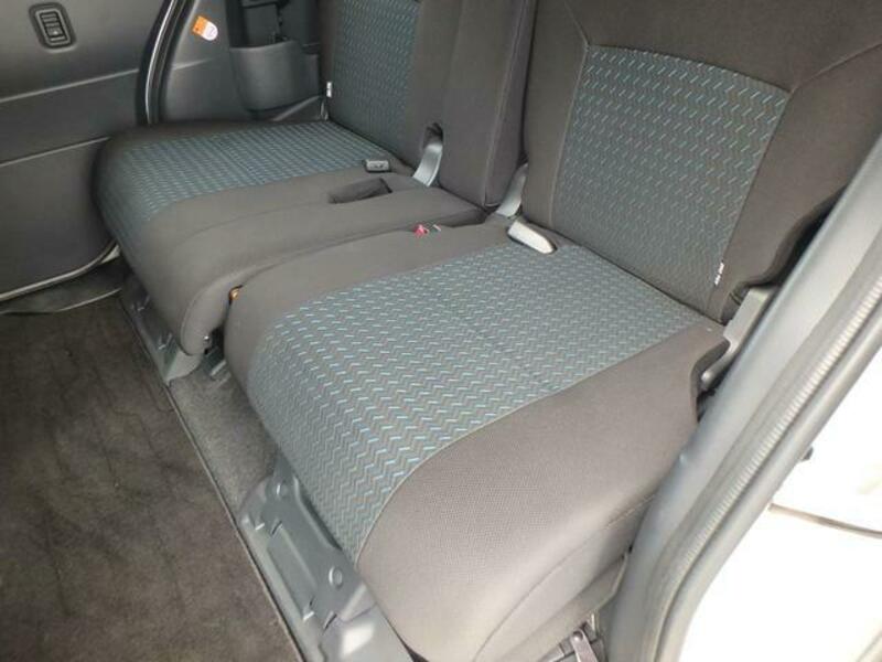 ROOMY