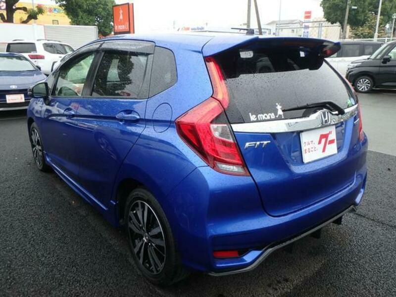 FIT HYBRID