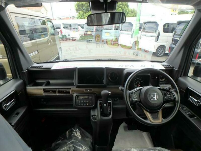 N-VAN