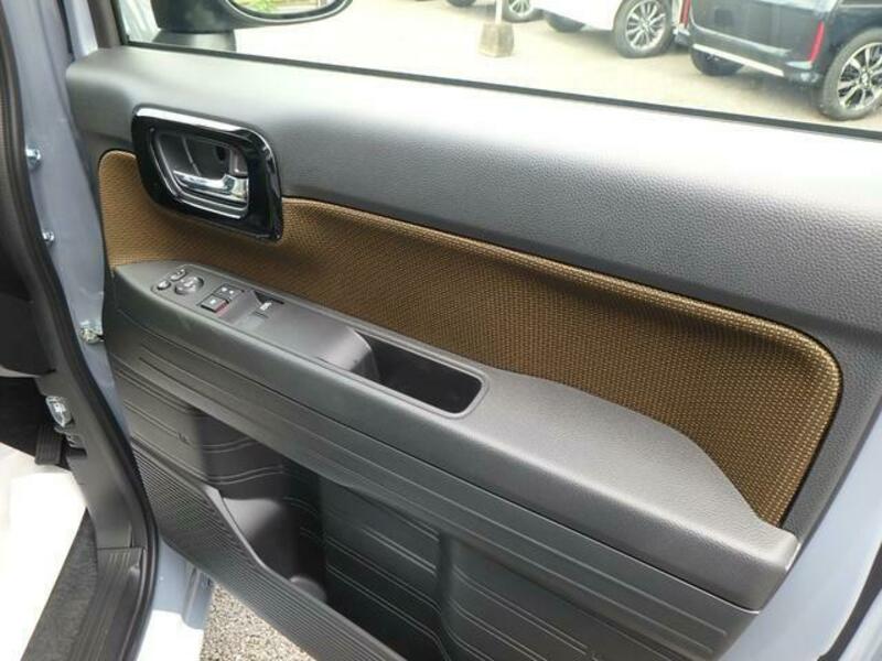 N-VAN