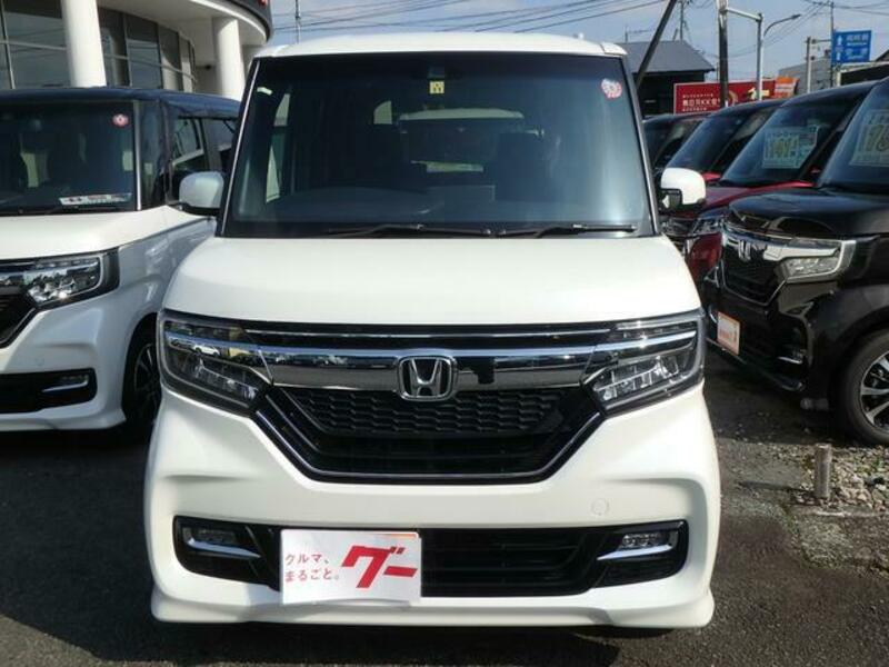 N BOX CUSTOM