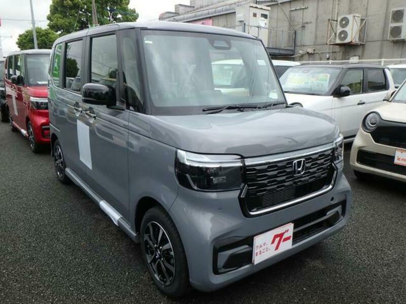 N BOX CUSTOM