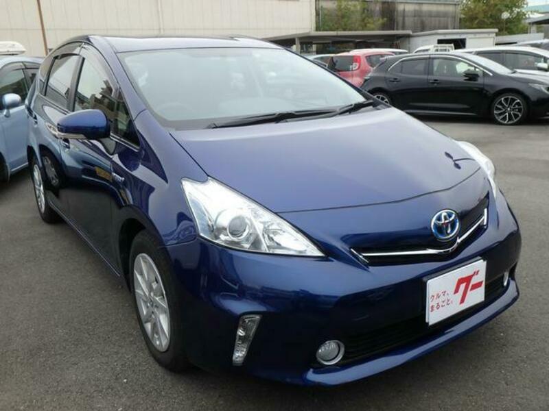 PRIUS ALPHA