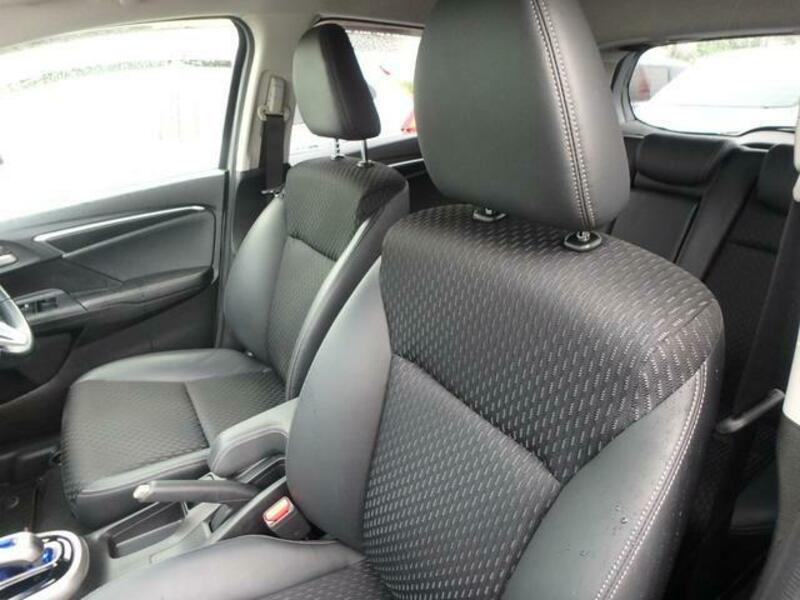 FIT HYBRID