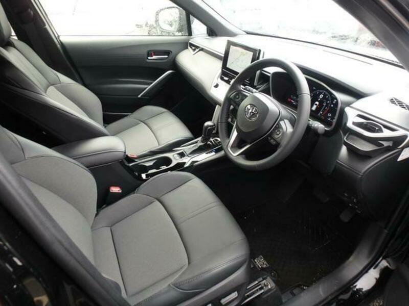 COROLLA CROSS