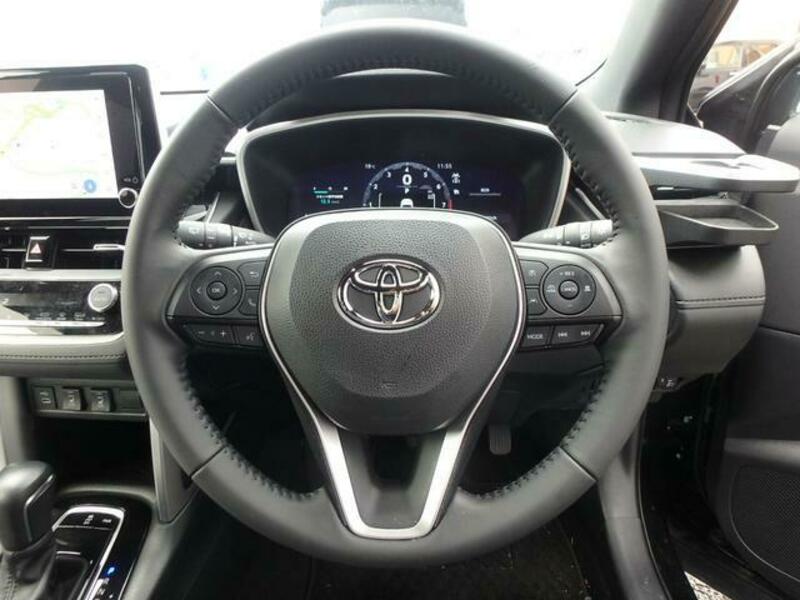 COROLLA CROSS