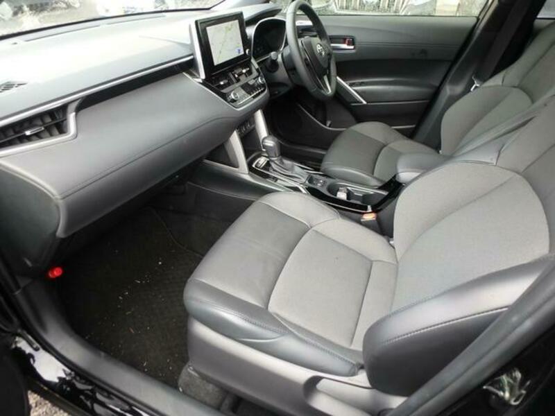 COROLLA CROSS