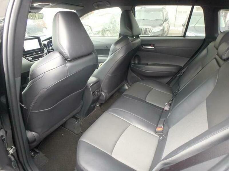COROLLA CROSS