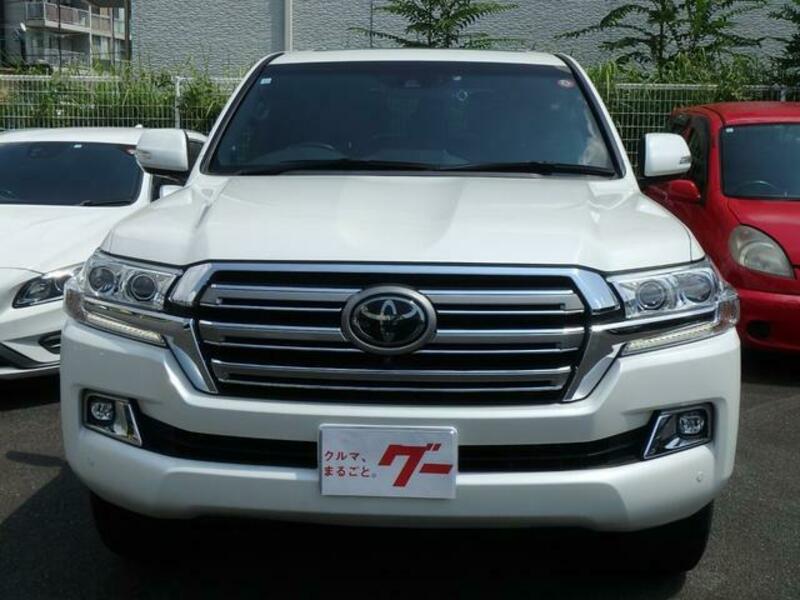 LAND CRUISER