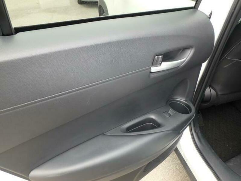 COROLLA CROSS