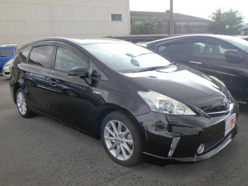 PRIUS ALPHA