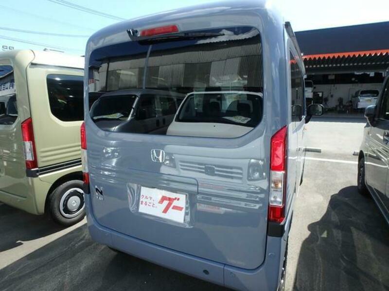 N-VAN