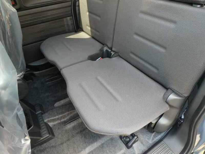 N-VAN