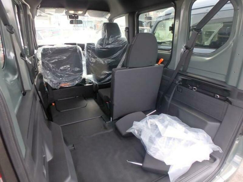 N-VAN