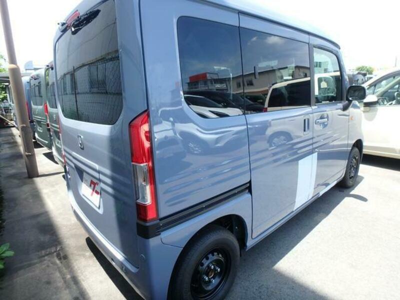 N-VAN
