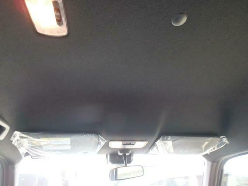 N-VAN