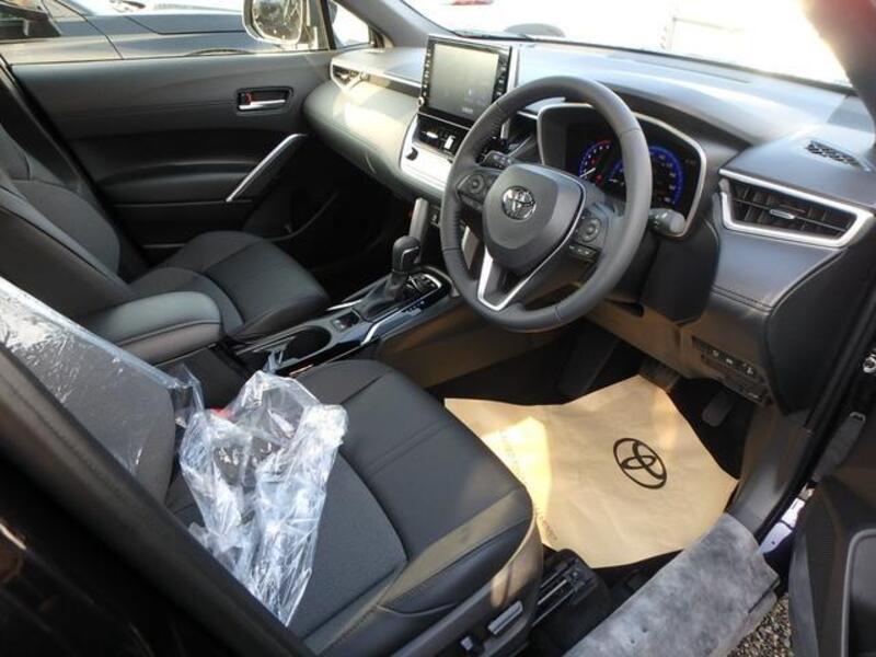 COROLLA CROSS