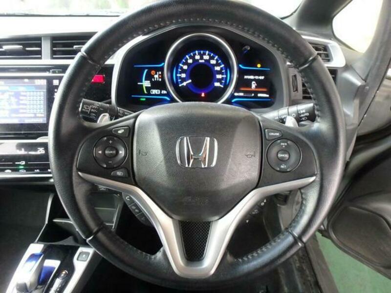 FIT HYBRID