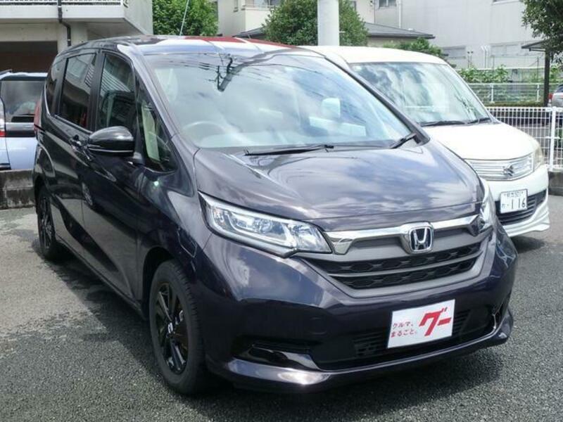 HONDA FREED HYBRID