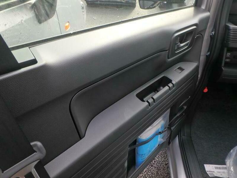 N-VAN