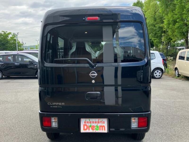 CLIPPER VAN
