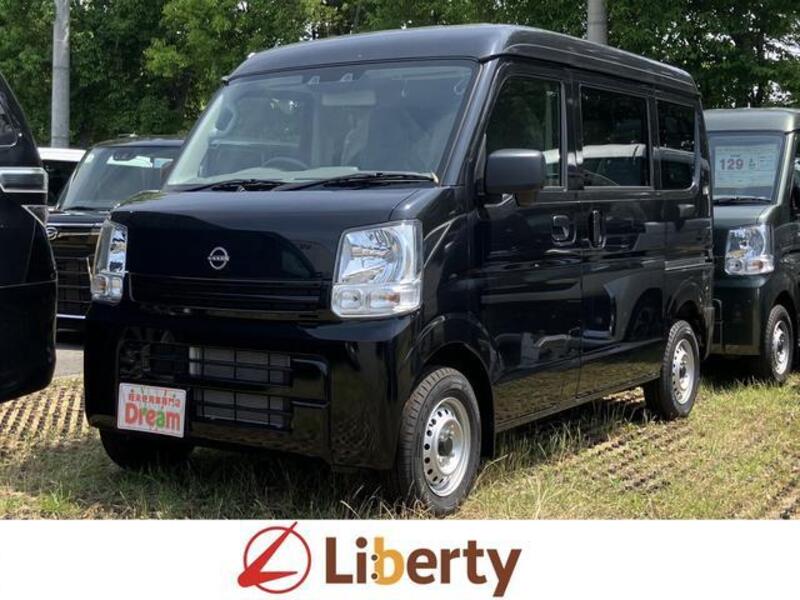 NISSAN CLIPPER VAN